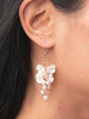 Paparazzi Jewelry Accessories - Bountiful Bouquets - Copper Earrings - Vintage